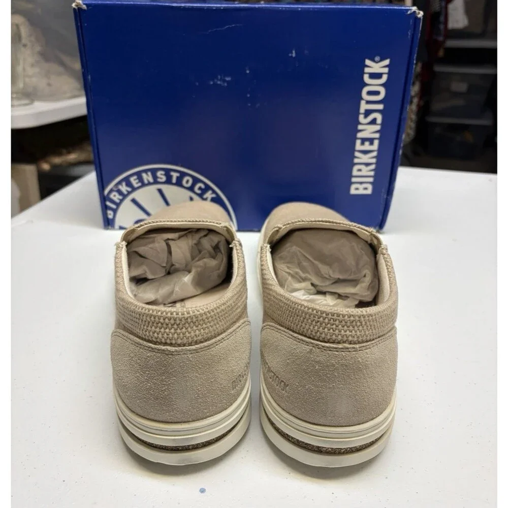 Birkenstock Oswego Beige Slip On Men’s 10 Regular Fit New in Box